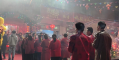 莆田忠门庆元宵，“福首”桂山举家欢