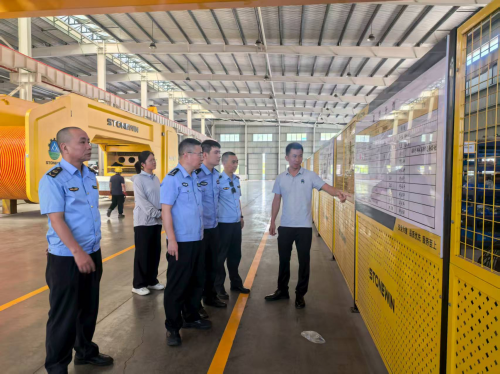 经侦大队｜宣防进企业 护航促发展